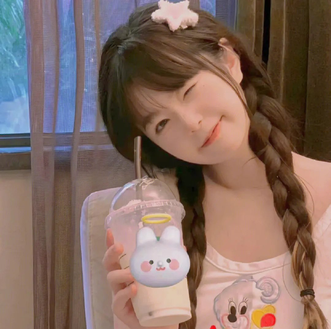 少女与海怪 高清在线观看